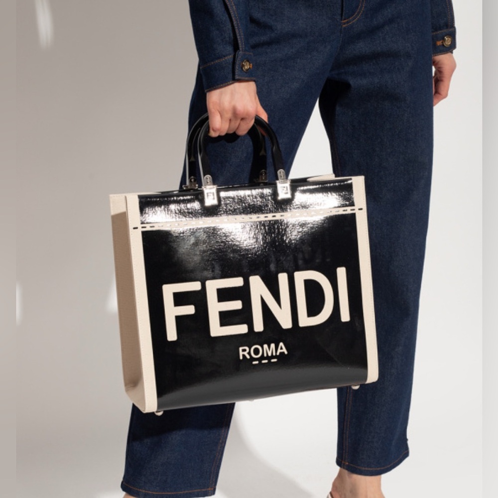 Authentic FENDI Sunshine Tote like new black patent leather and canvas